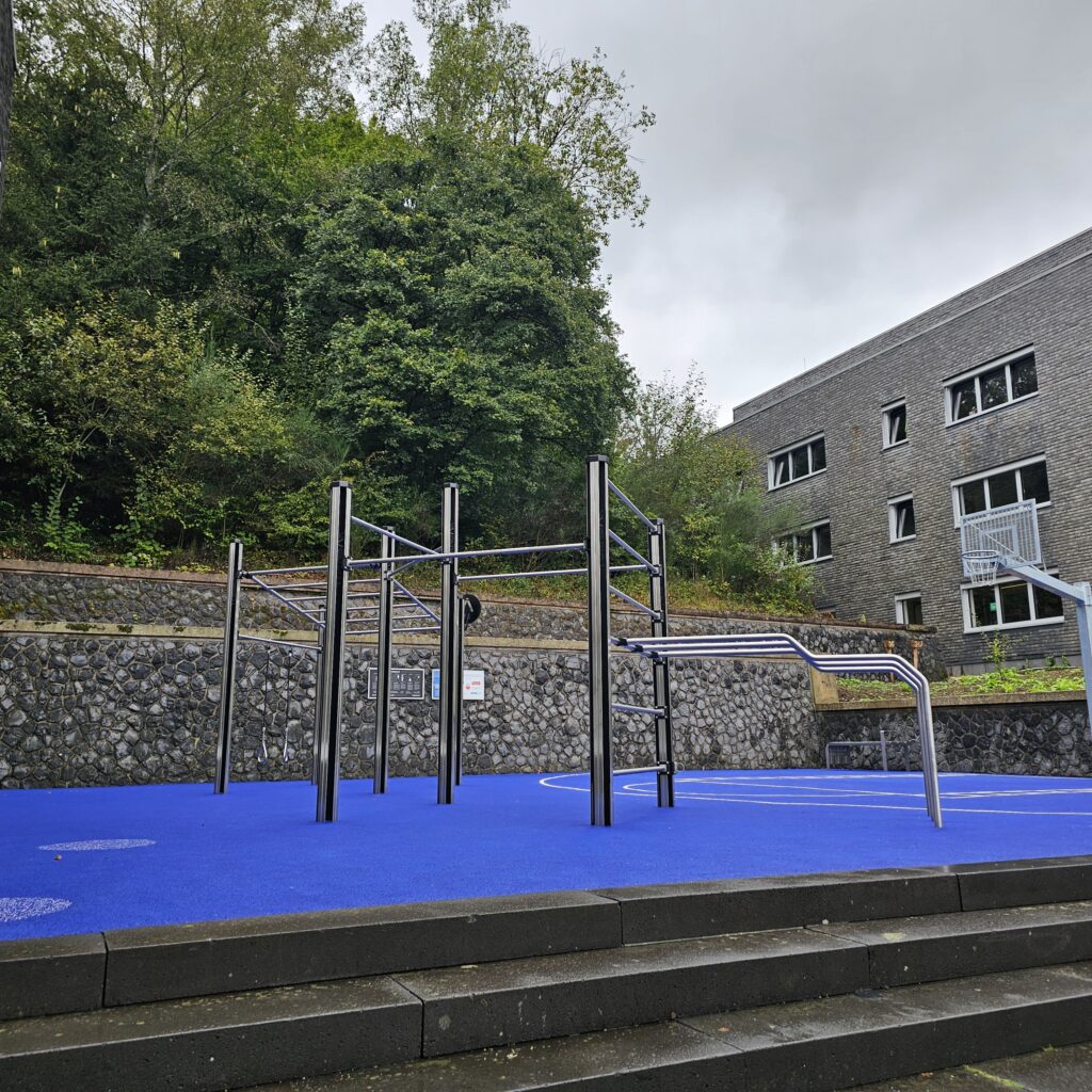 TURNBAR Eifel-Gymnasium in Neuerburg